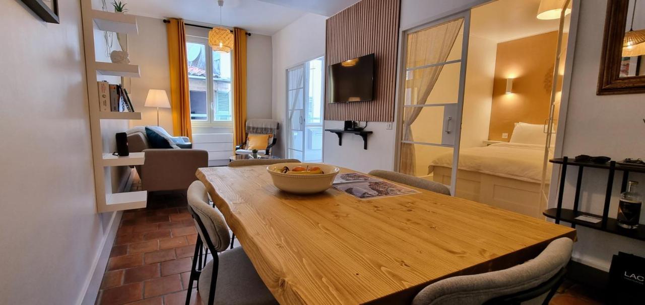 Charming Appartement In Vieux Nice Ngoại thất bức ảnh